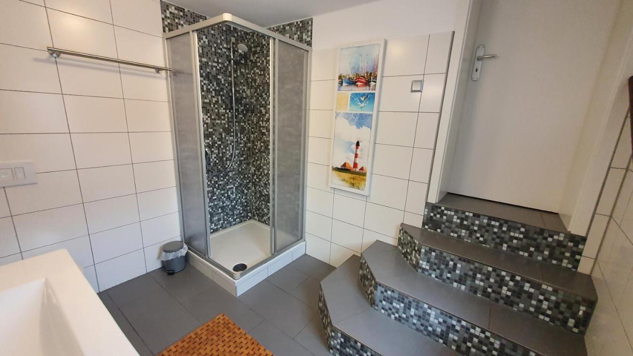 Gaestezimmer & Ferienwohnungen Thon Herbsleben Екстериор снимка
